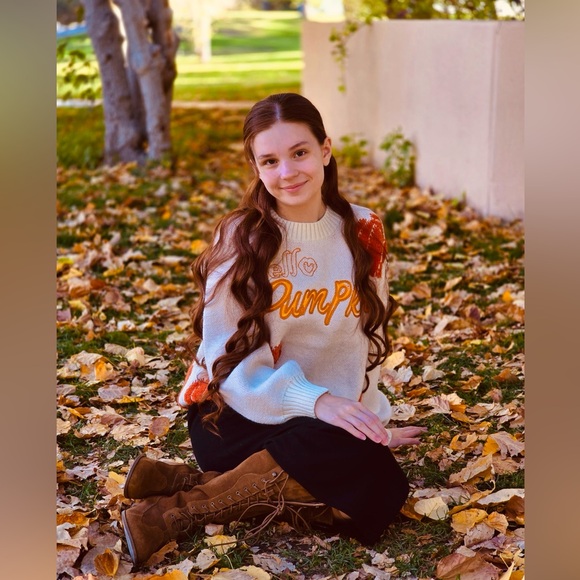 Meet your Posher, Jazlyn - Picture 1 of 9